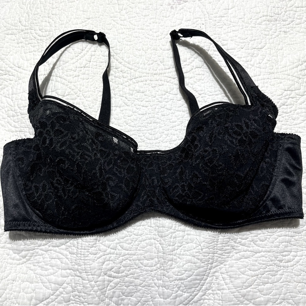 Just‎ my size Black lace bra size 42DD